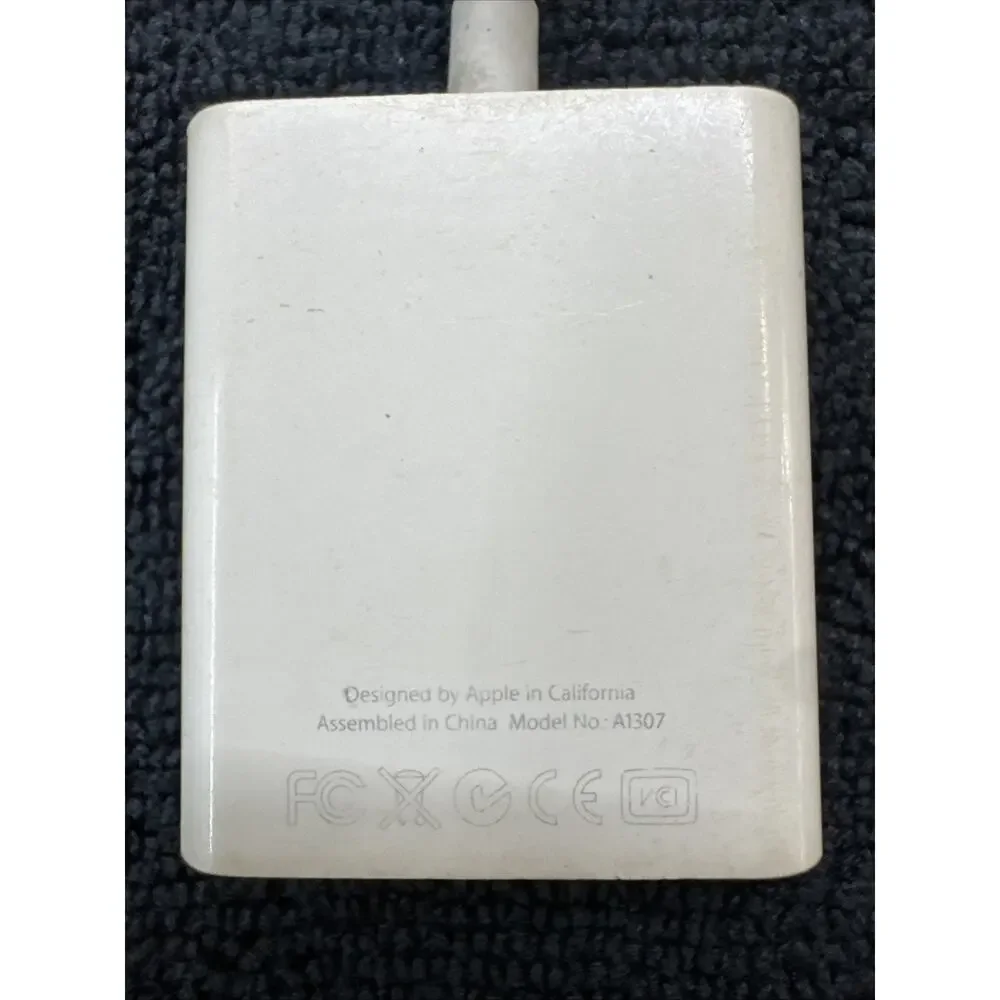 Genuine Apple Mini DisplayPort to VGA Adapter Model A1307 TESTED WORKING